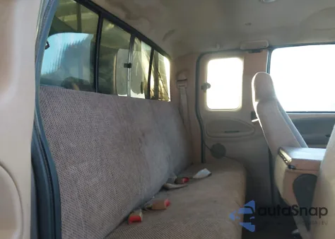 2000 Dodge Ram 1500 St z USA, uszkodzony, nr VIN 3B7HC13ZXYG148481